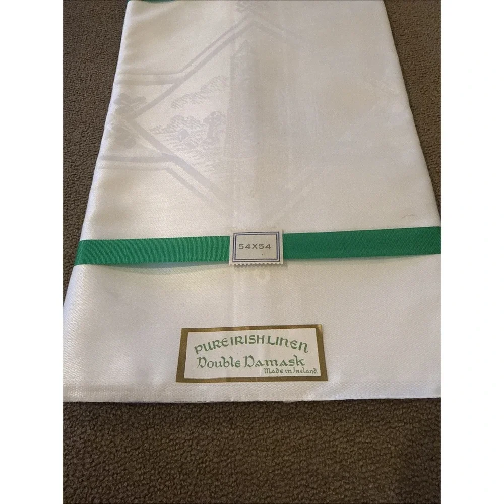 New Vintage Heirloom All Pure Double Damask Irish Linen 54x54 (TD)
